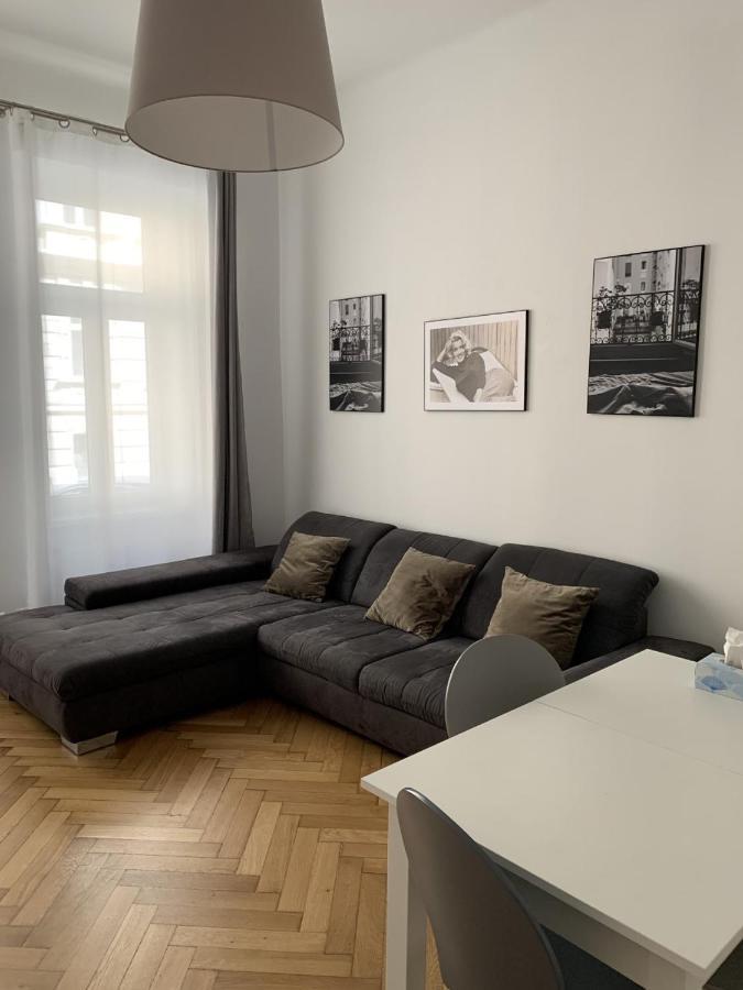 City-Apartment In Wieden Eksteriør billede